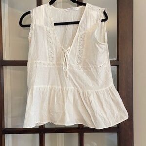 EUC cutest😍Zara Sleeveless White Eyelet Top, Size Medium